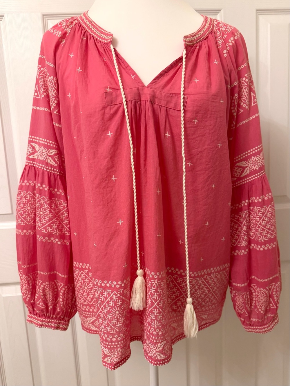 Rachel Zoe Pink Boho Peasant Embroidery Print Lightweight Flowy Top Blouse